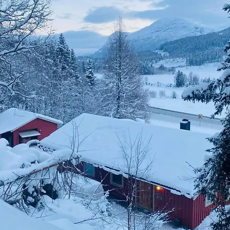 Holiday home Koselig Og Sentral Hytte Midt I *